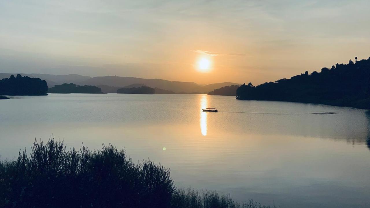 Lake Bunyonyi Rock Resort Kabale Экстерьер фото